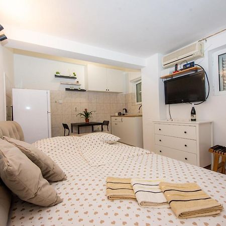 Studio Apartment Silva Котор Экстерьер фото